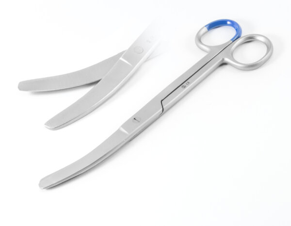 Corta cordón umbilical curvado lateralmente, 16,0 cm