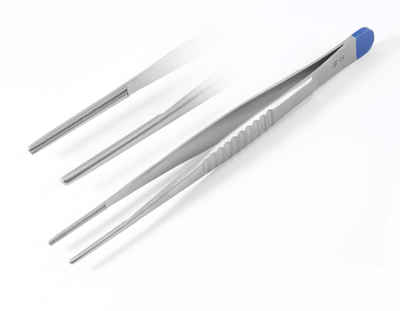 Debakey atraumatic anatomical forceps, 2 mm jaws, 15.0 cm