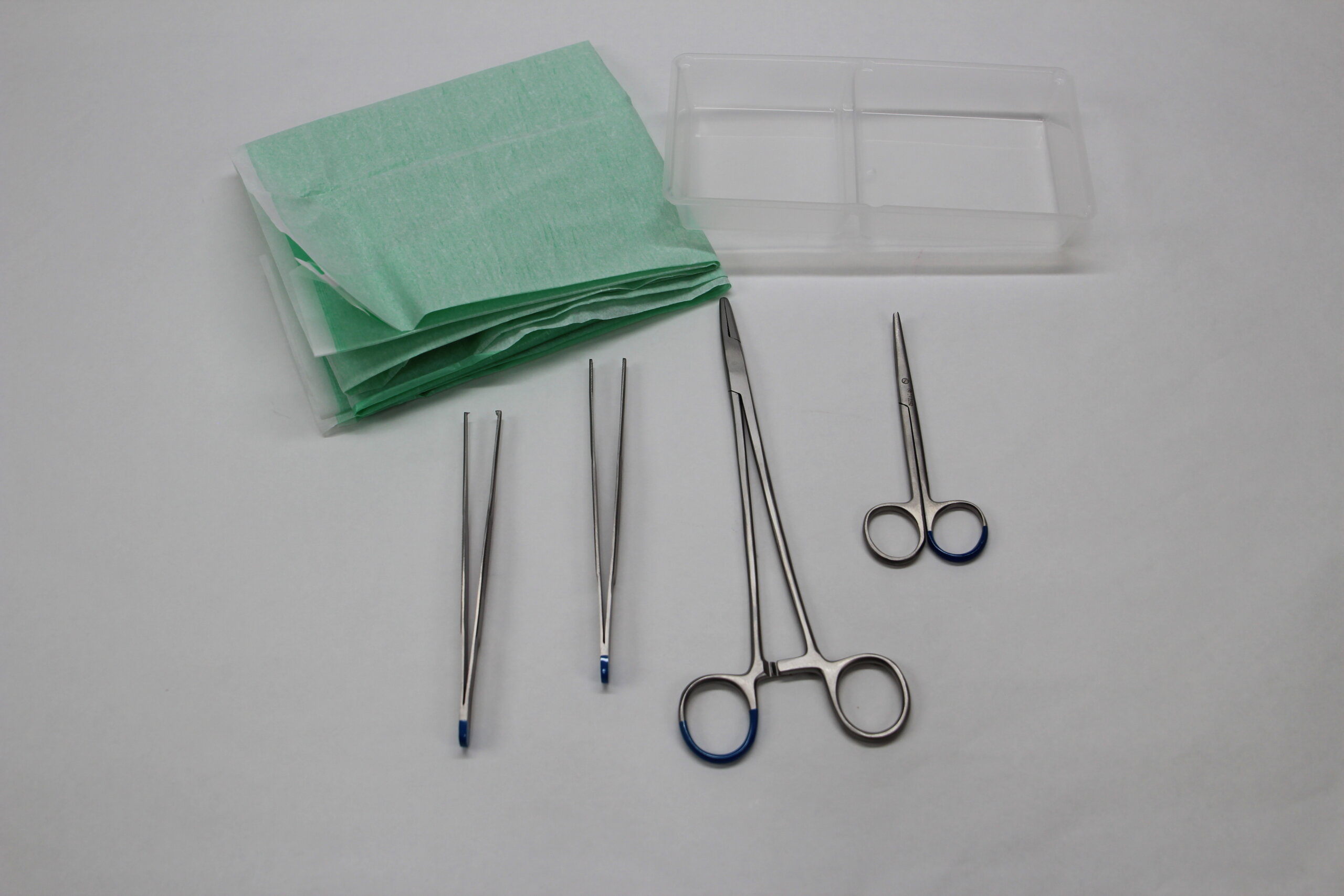 Set für geburtshilfliches Nahtmaterial
